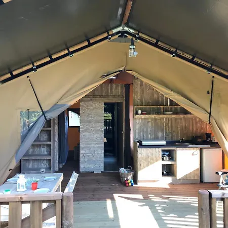Safaritent Glamping L'ardechois Luxury tent *